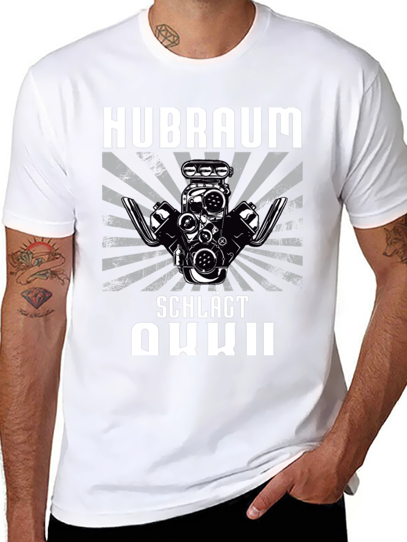 Hubraum Schlägt Akku Graphic T-Shirt