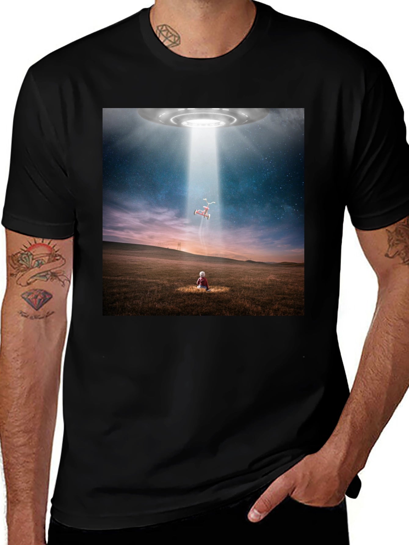 UFO Abduction Graphic T-Shirt - Black