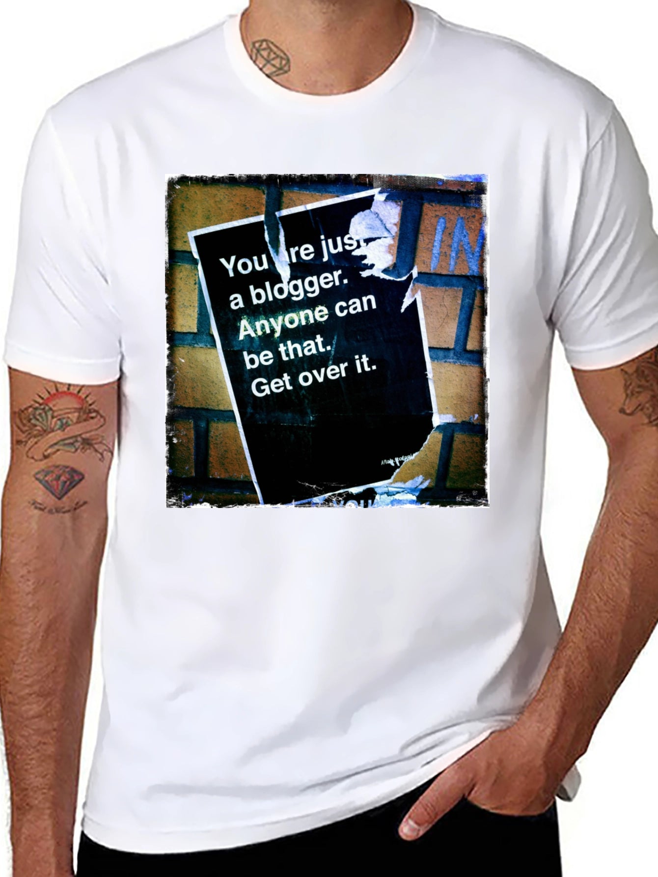 Blogger T-Shirt: Unique Street Art Design