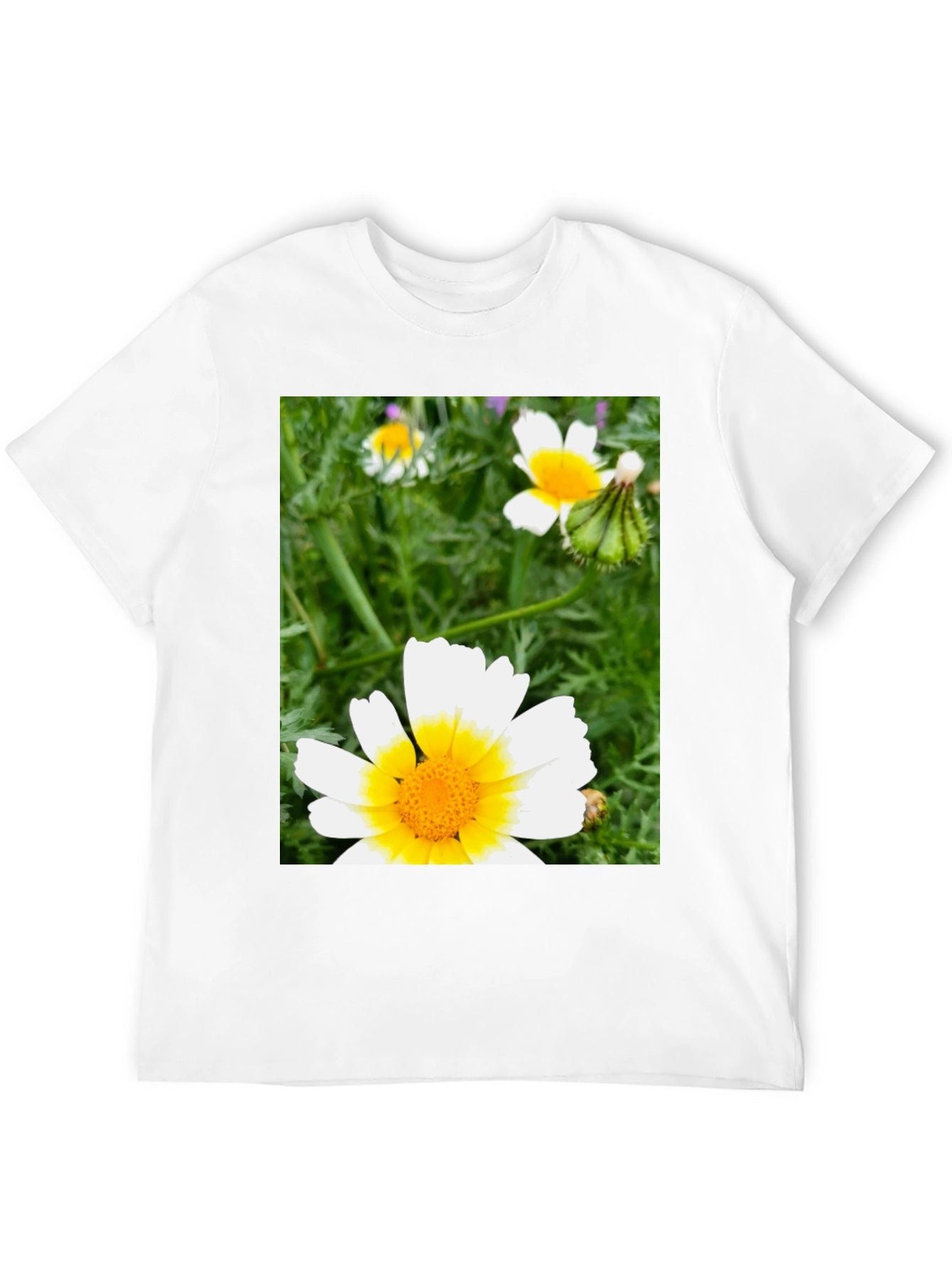 Daisy Flower Graphic T-Shirt - Casual Black Tee