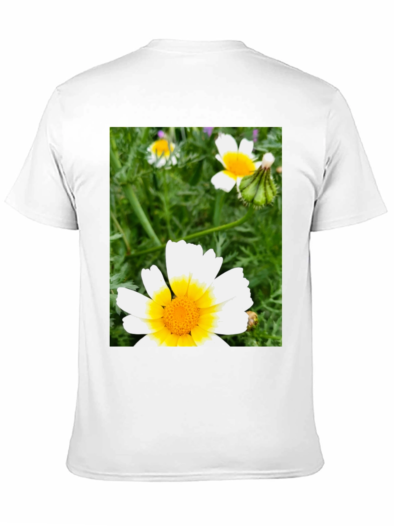 Daisy Flower Graphic T-Shirt - Casual Black Tee