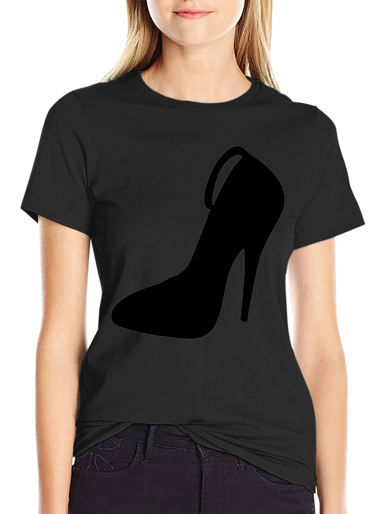 Stiletto Heel Graphic Tee - Bold Black Fashion T-Shirt