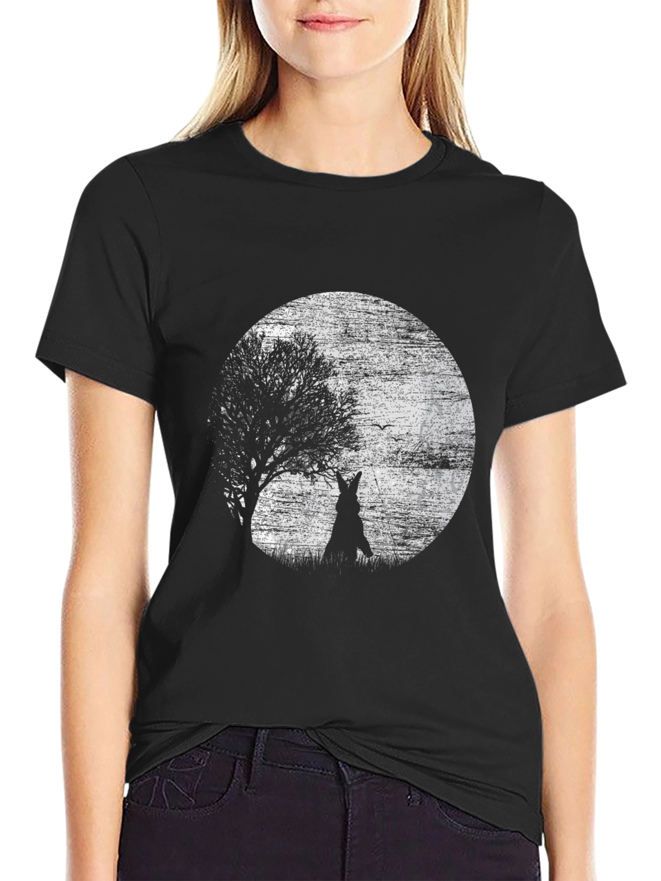Wolf Moon Graphic Tee - Black Cotton T-Shirt