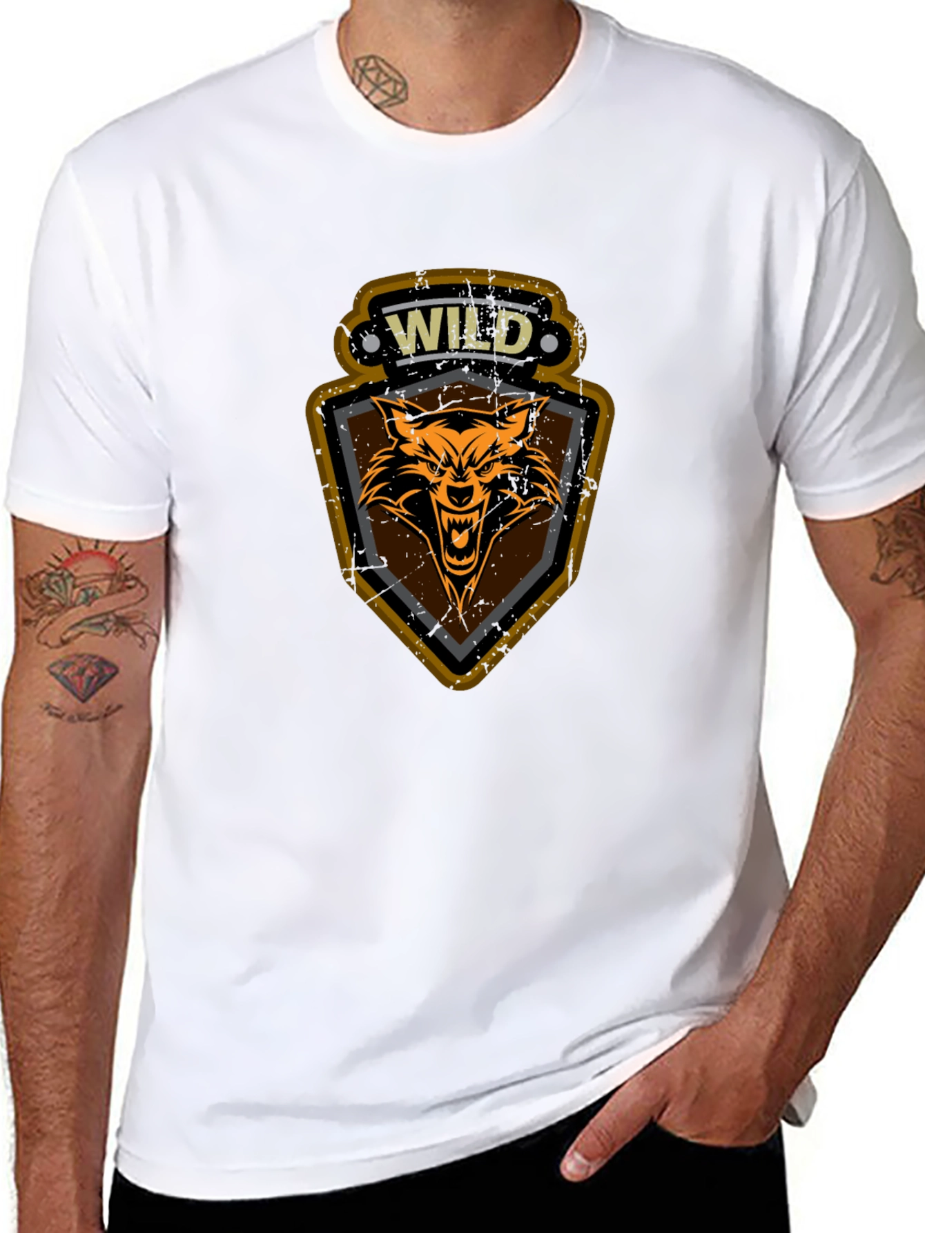Wild Wolf Graphic Print T-Shirt - Black