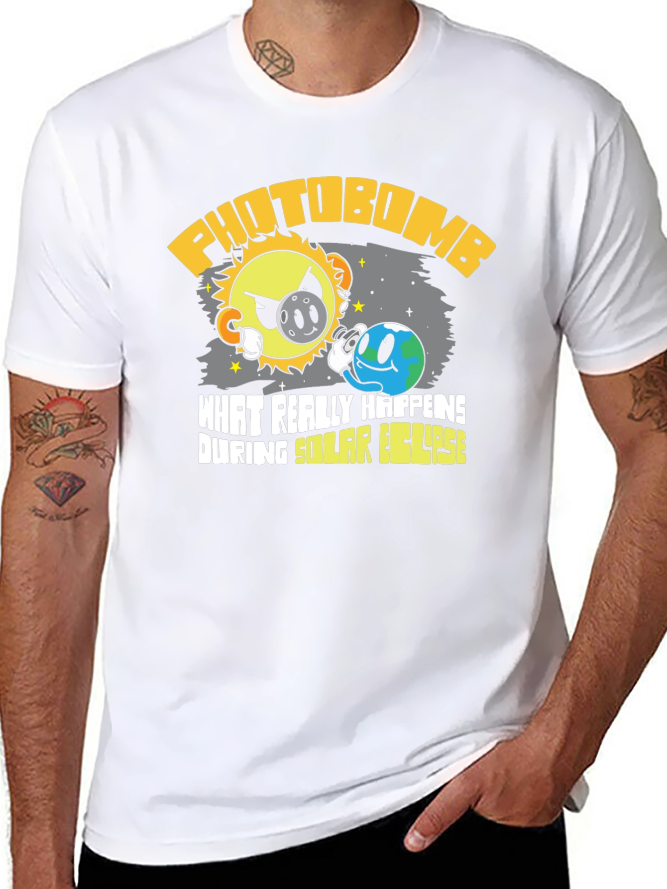 Funny Solar Eclipse Photobomb Cartoon Graphic T-Shirt
