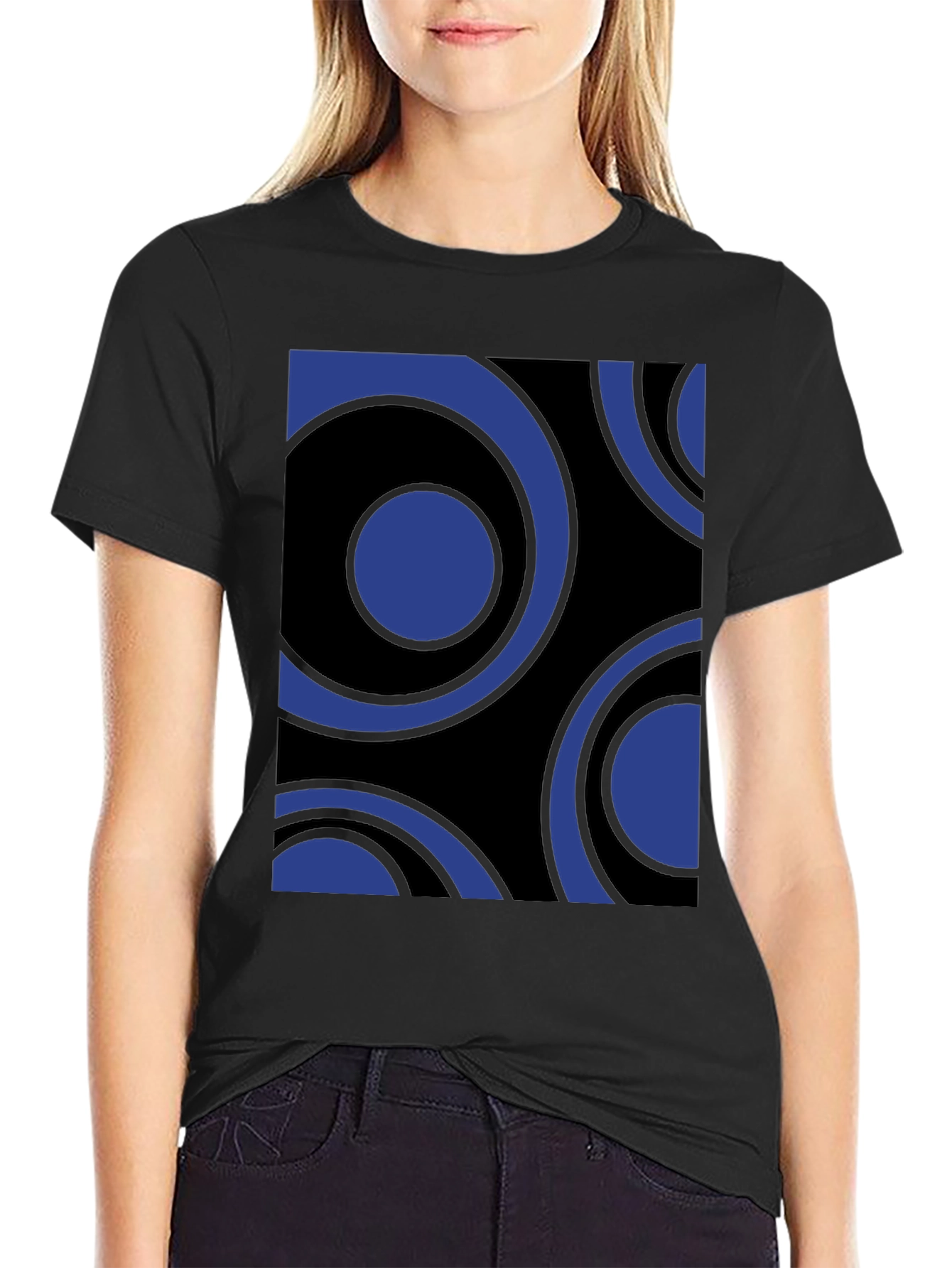 Retro Circle Pattern Black Tee