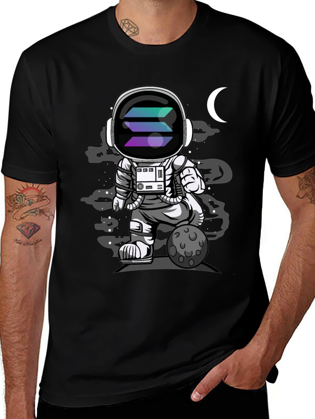 Astronaut Solana T-Shirt - Space Crypto Tee