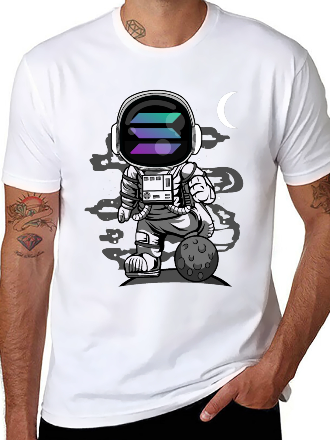 Astronaut Solana T-Shirt - Space Crypto Tee