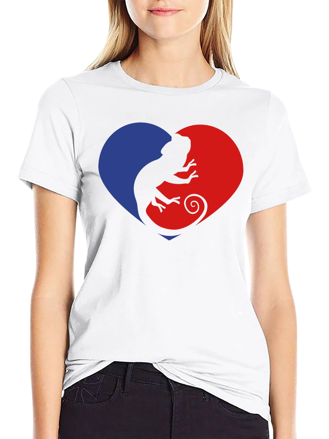 Lizard Heart Graphic Tee - Unique Reptile Lover Gift