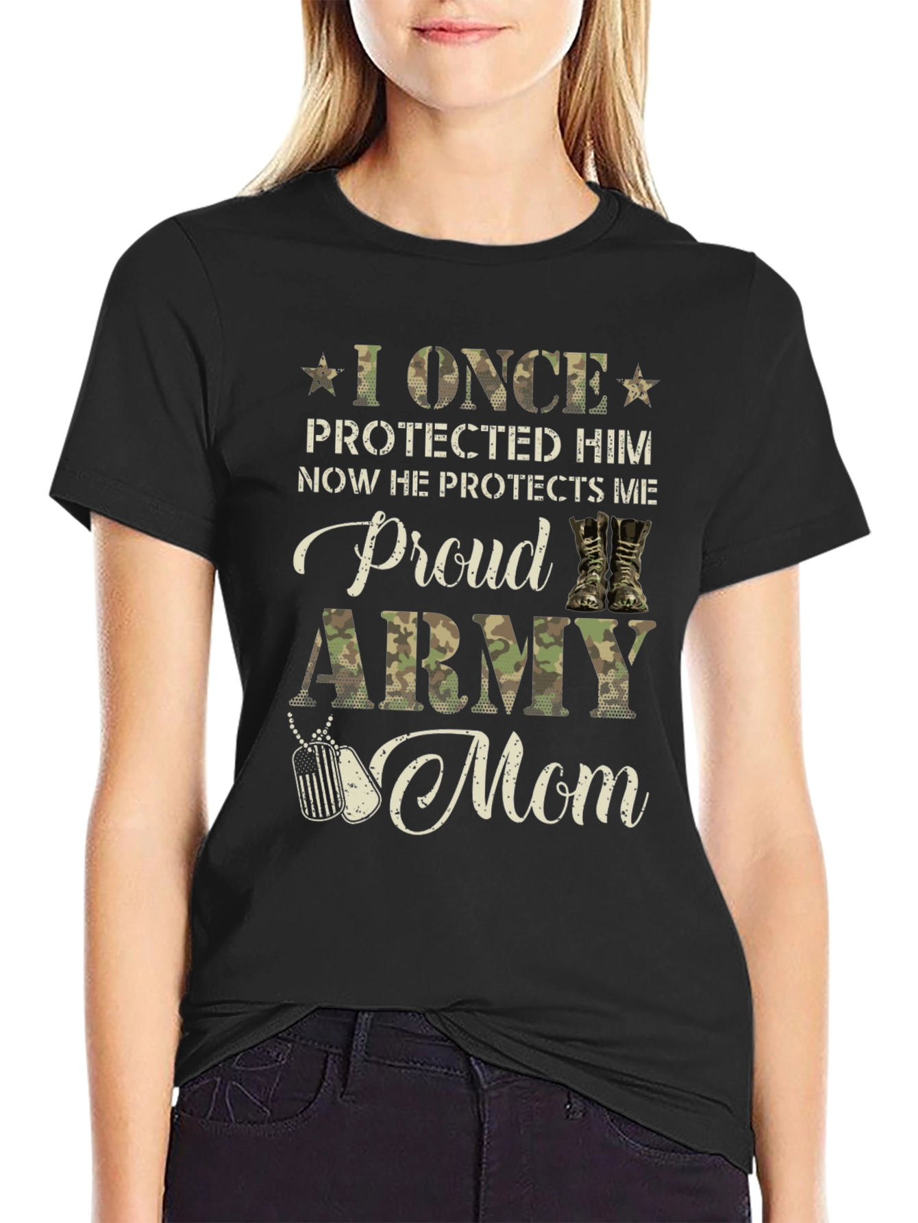 Proud Army Mom Graphic T-Shirt